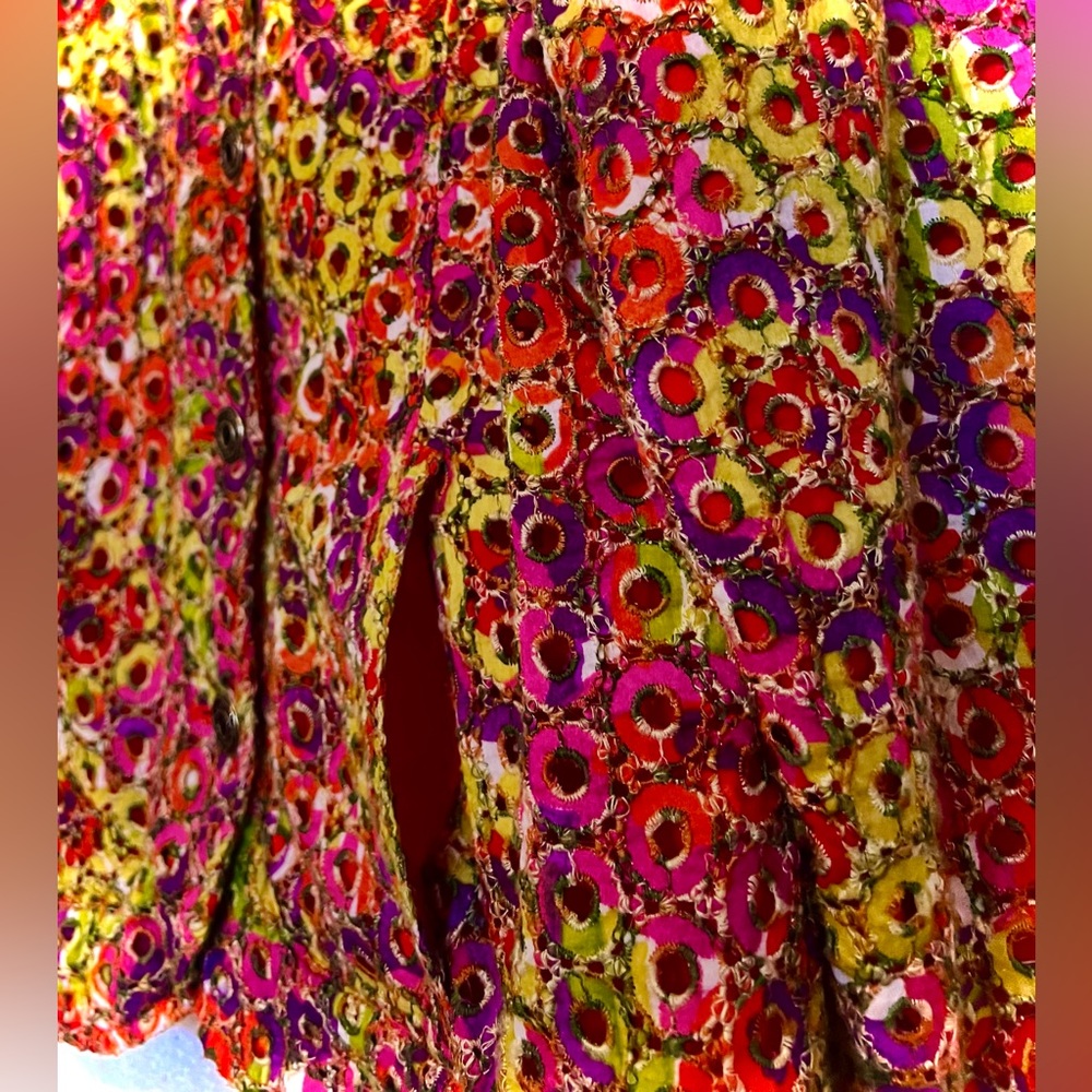☘️CHICO’S☘️Size 2, Multicolored Jacket - Picture 4 of 11